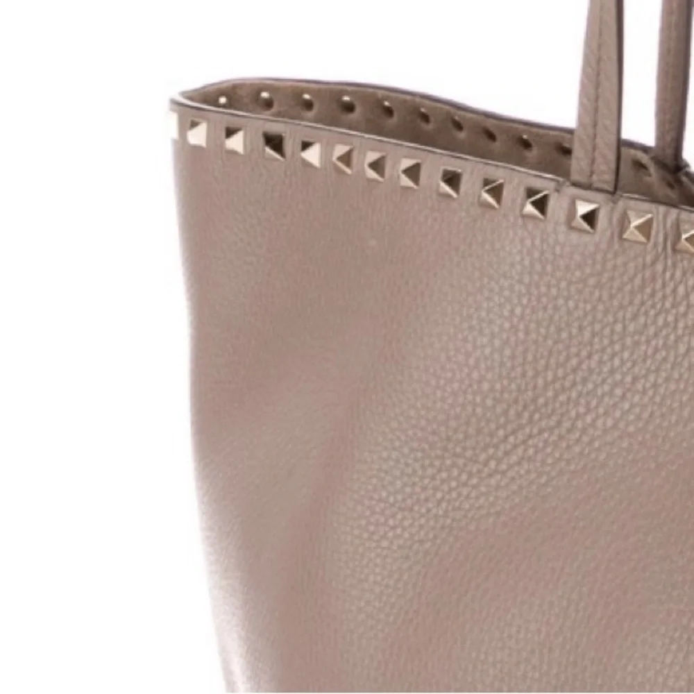 VALENTINO ROCKSTUD TOTE - Picture 9 of 9